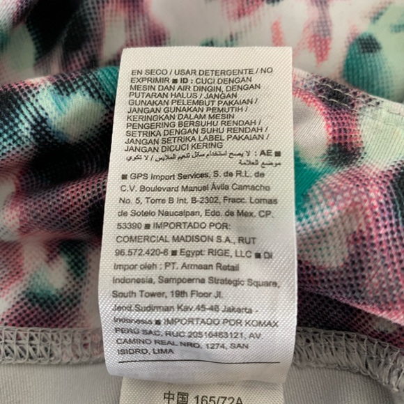 Old Navy Go- Dry Active Leggings - White Splatter - Picture 7 of 7